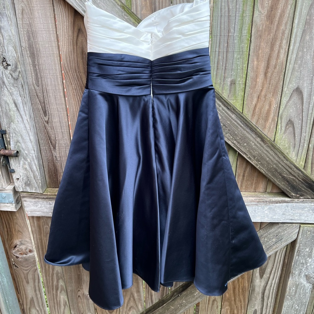Bill Levkoff navy and white formal dress - Picture 7 of 10